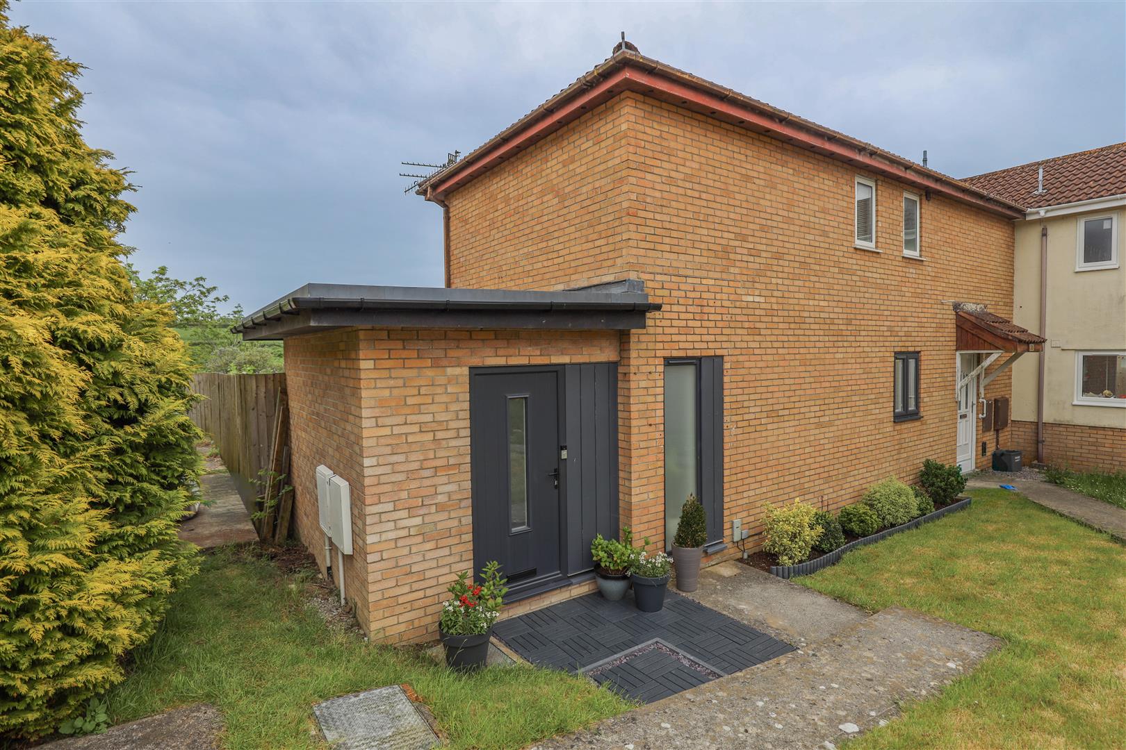 33 Shakespeare Drive, Llantwit Major, Vale Of Glamorgan, CF61 1WW